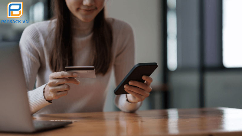 10 dịch vụ đáo hạn thẻ tín dụng Quận 4 tại nhà lãi thấp