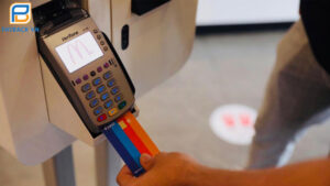 rut tien the tin dung quan go vap 3